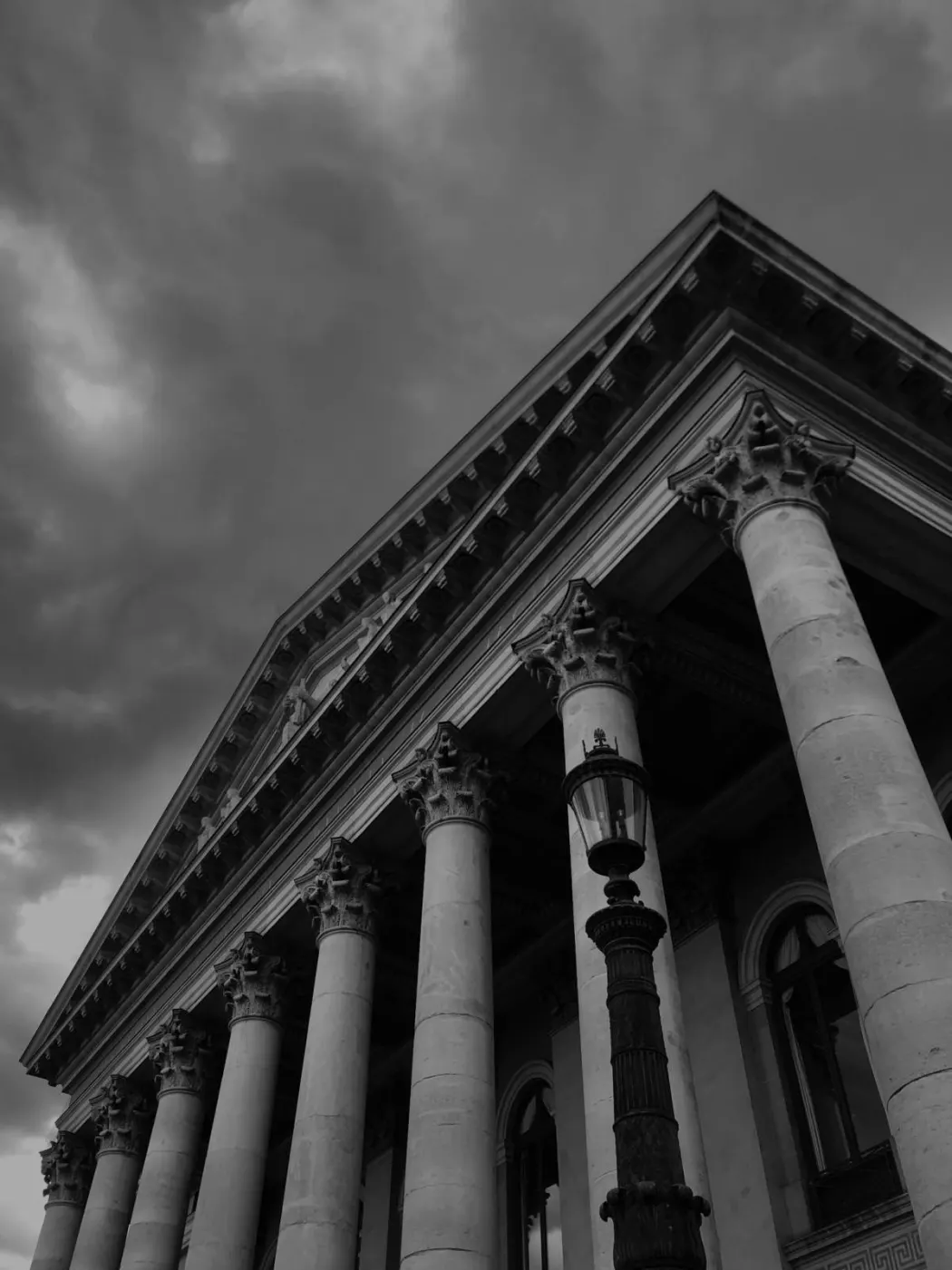 Opinion: Open The Statehouse Doors And Let The Public See Its Work